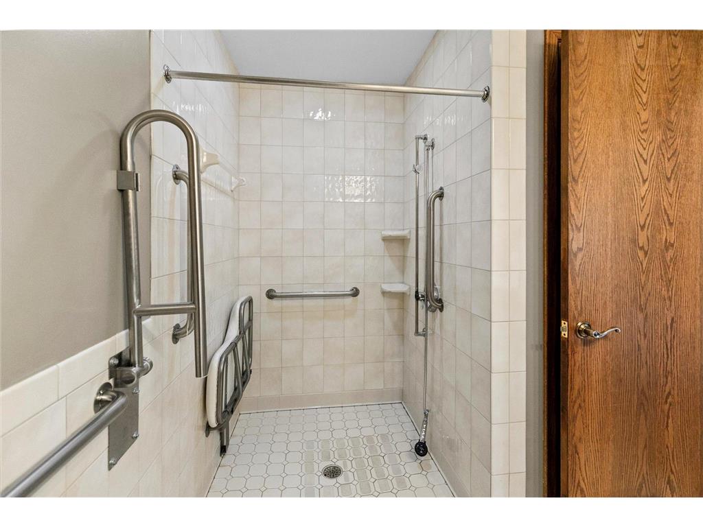 1561 Chamber Street Saint Paul MN 55106 7103966 image18