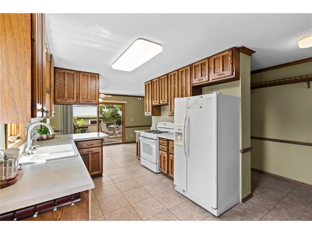 1561 Chamber Street Saint Paul MN 55106 7103966 image3