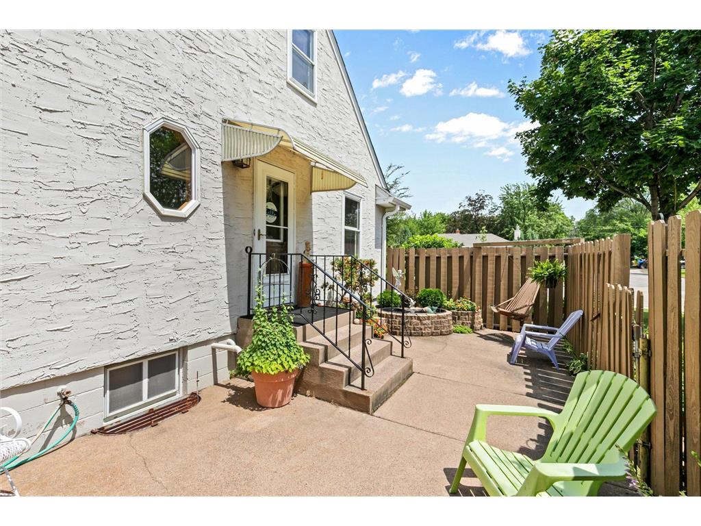 1561 Chamber Street Saint Paul MN 55106 7103966 image39