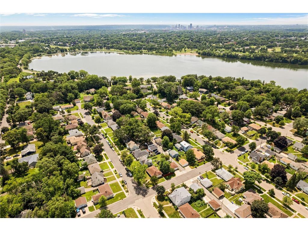 1561 Chamber Street Saint Paul MN 55106 7103966 image47