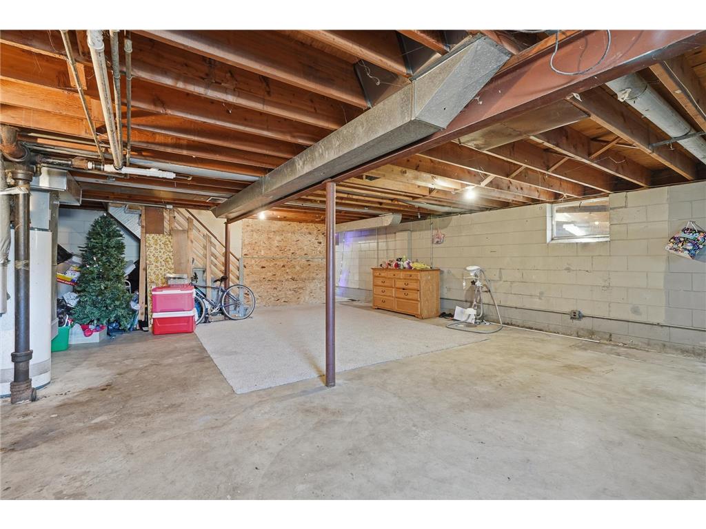 1561 Clarence Street Saint Paul MN 55106 7046561 image18