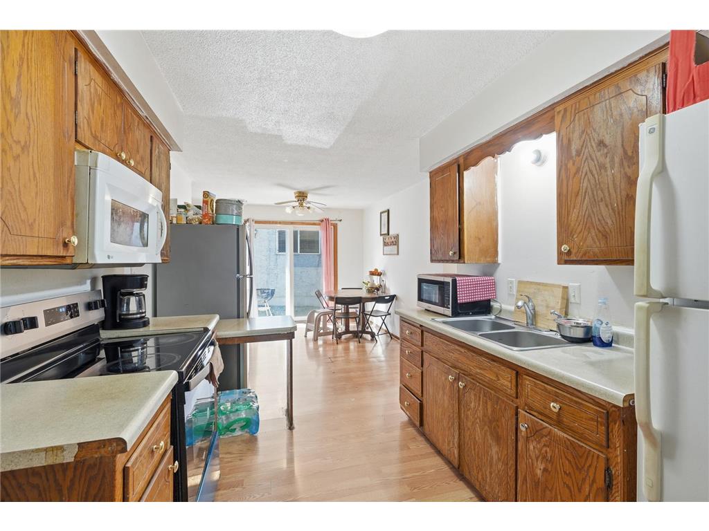 1561 Clarence Street Saint Paul MN 55106 7046561 image9