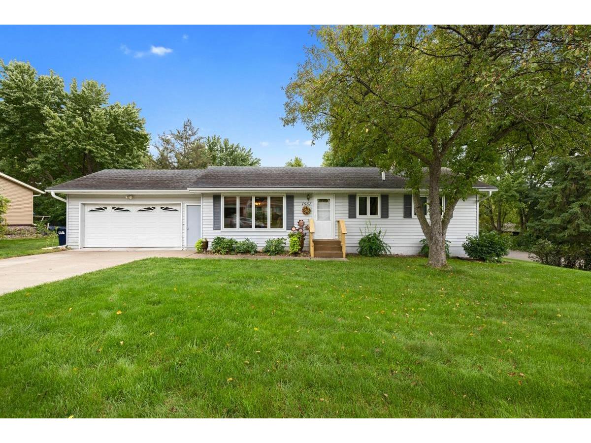 1561 Walnut Street Prescott WI 54021 6101360 image1