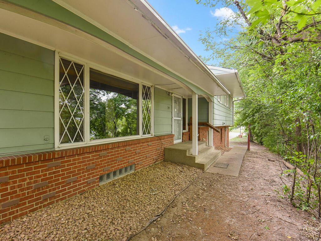 1561 Wheelock Ridge Road Saint Paul MN 55130 6417522 image1