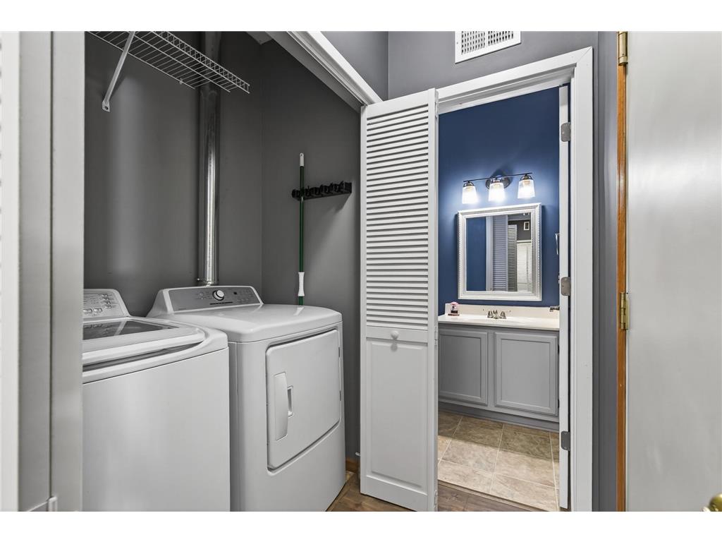 15610 Garnet Way Apple Valley MN 55124 7045533 image15