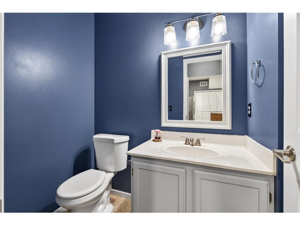 15610 Garnet Way Apple Valley MN 55124 7045533 image16