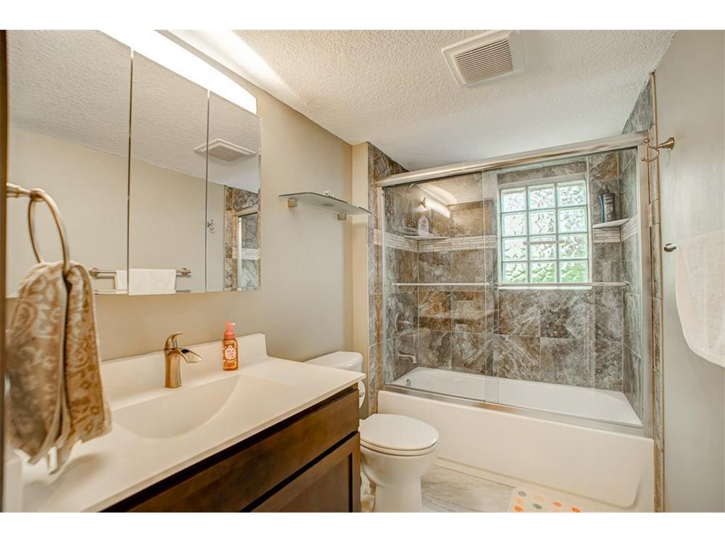 15614 Heywood Way Apple Valley MN 55124 7083254 image22