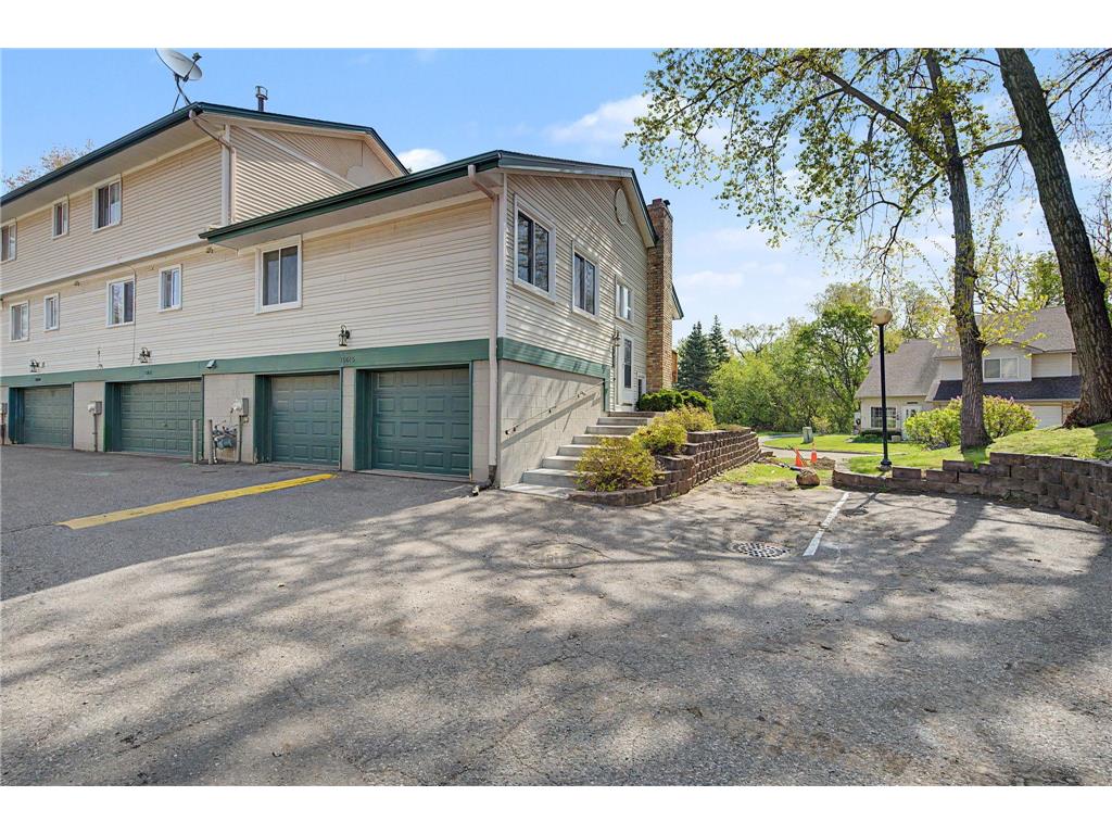 15615 27th Avenue N Plymouth MN 55447 7067635 image1