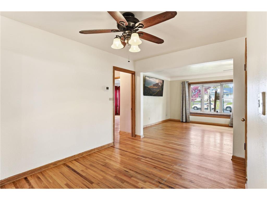 1562 Hoyt Avenue E Saint Paul MN 55106 7066910 image6