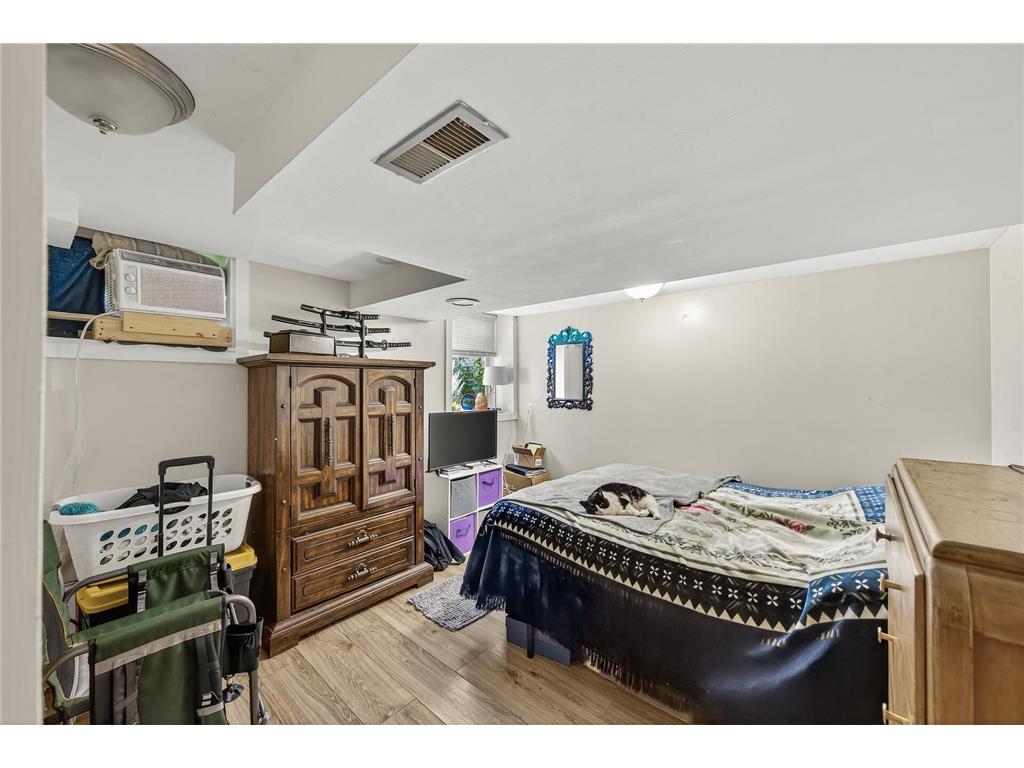 1562 Ivy Avenue E Saint Paul MN 55106 7003712 image16