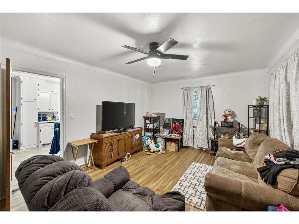 1562 Ivy Avenue E Saint Paul MN 55106 7003712 image5