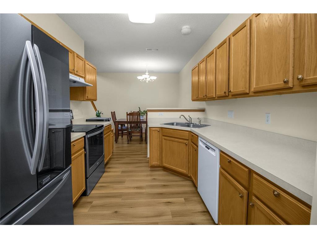 1562 Liberty Circle Shakopee MN 55379 6819334 image13