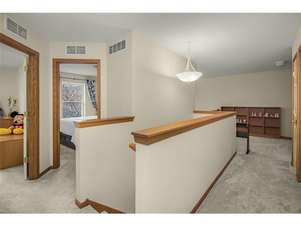 1562 Liberty Circle Shakopee MN 55379 6819334 image16