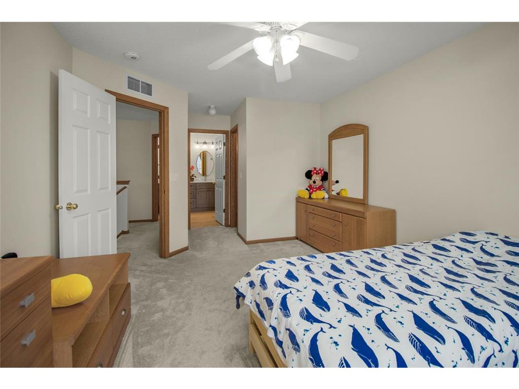 1562 Liberty Circle Shakopee MN 55379 6819334 image18