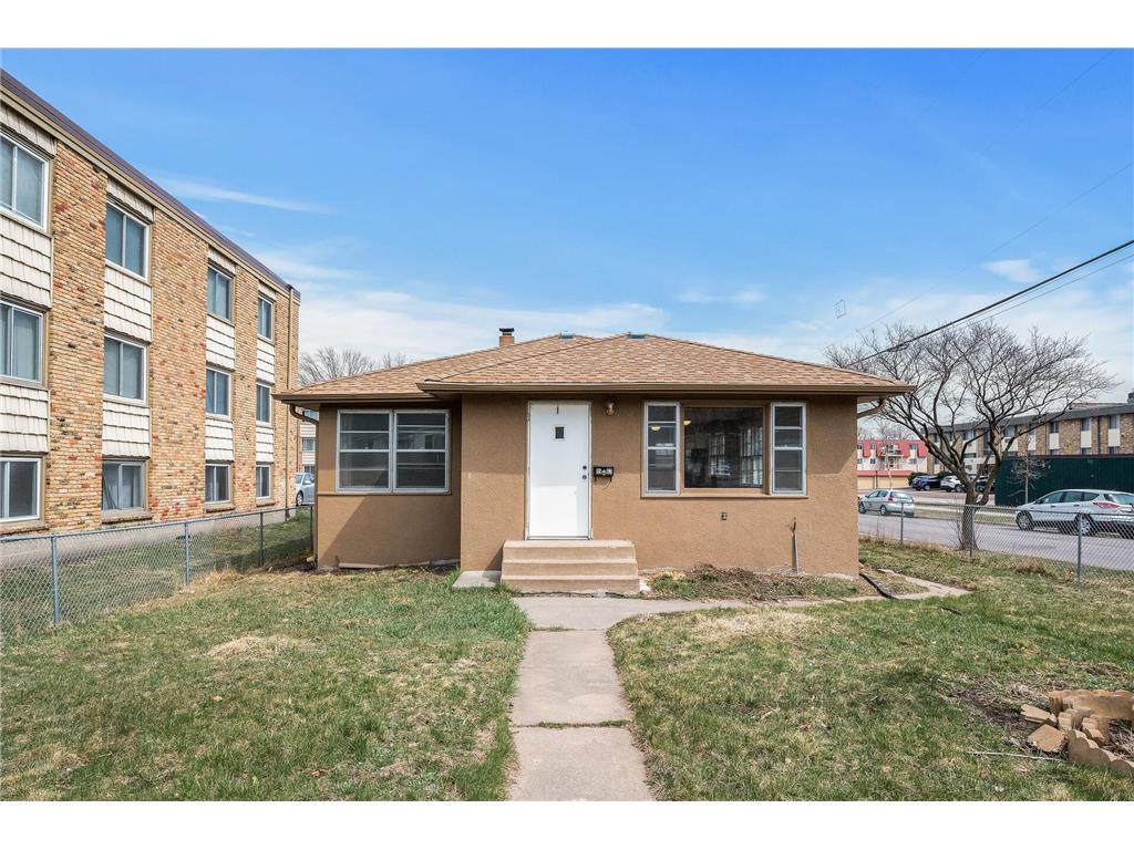 1562 Marion Street Saint Paul MN 55117 6703454 image1