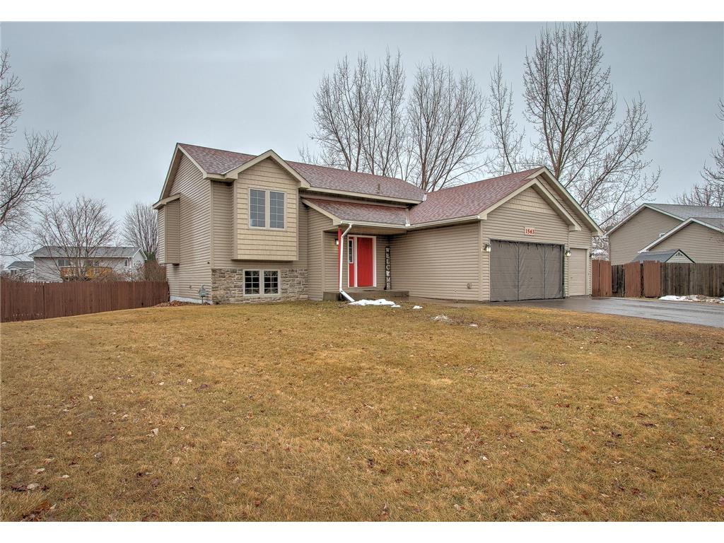 1563 Plum Creek Drive SE Cambridge MN 55008 6650363 image1