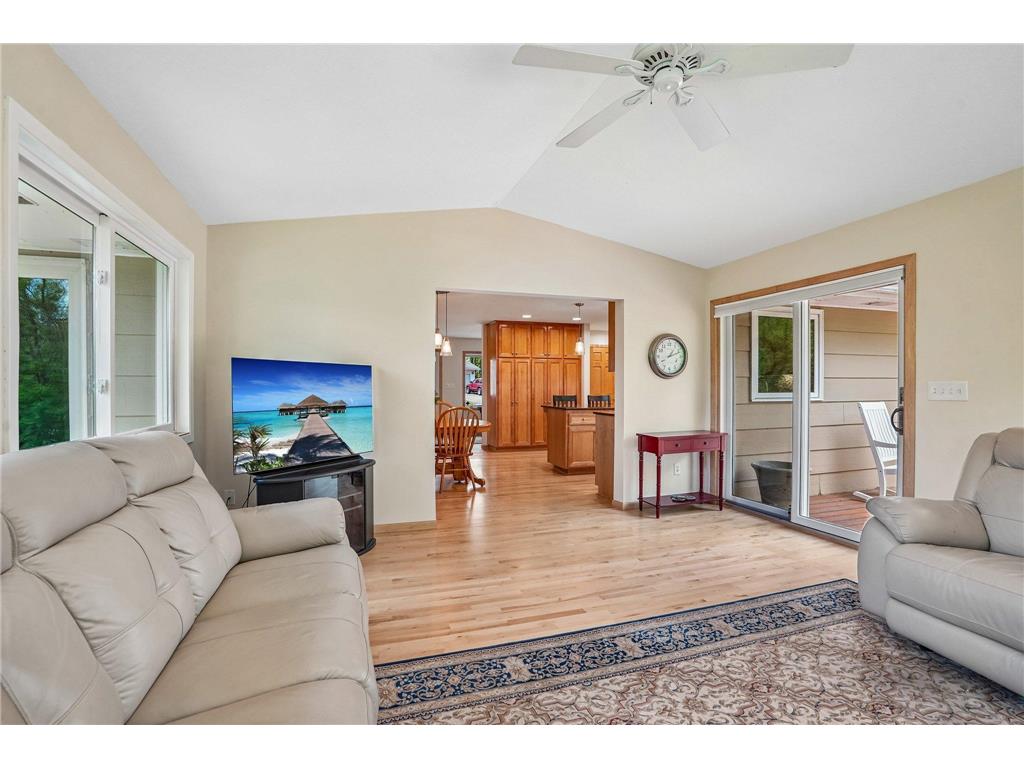 15631 Skyline Avenue NW Prior Lake MN 55372 - Upper Prior 7069845 image21