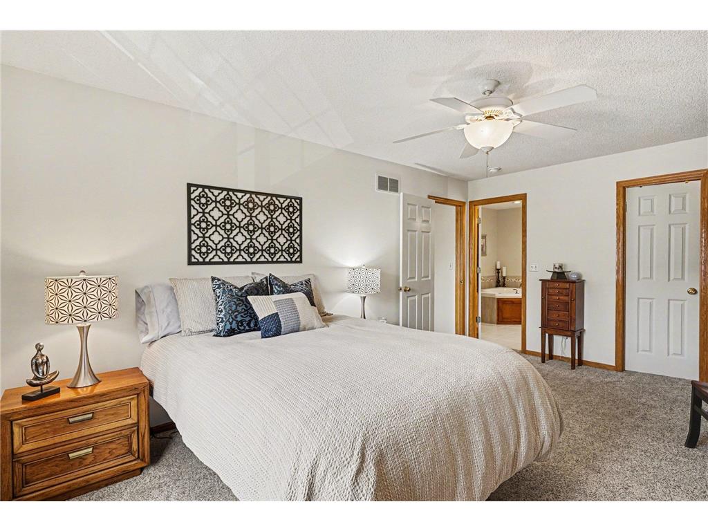 15636 Chasewood Court Rosemount MN 55068 7081896 image14