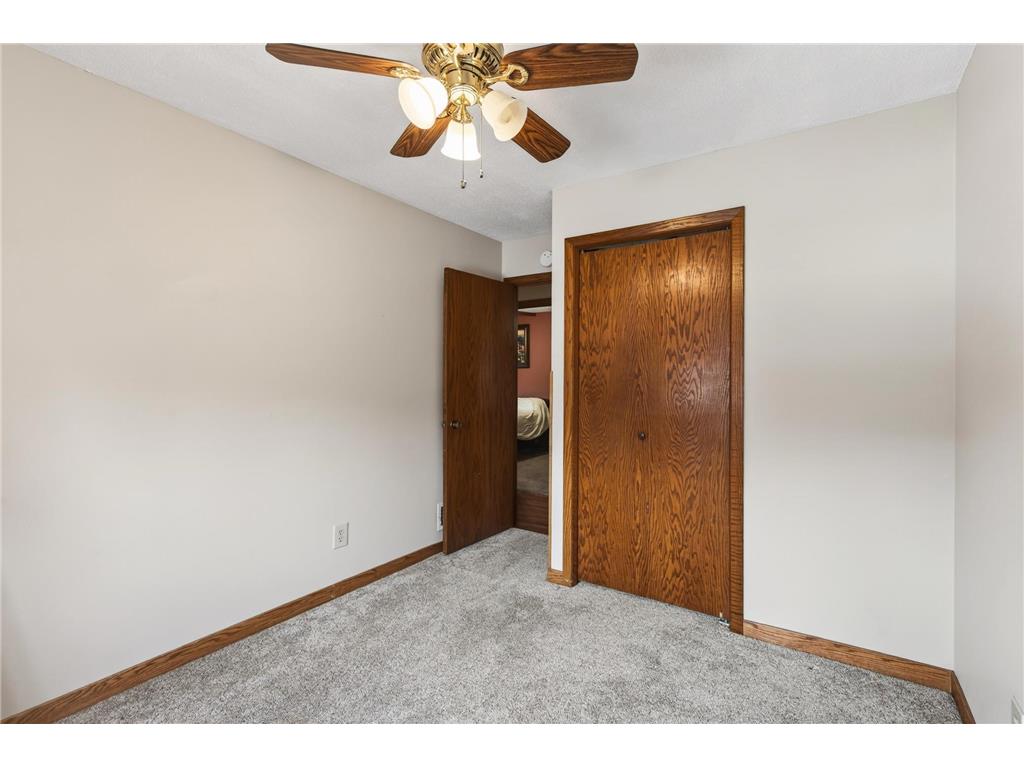 1564 Knoll Drive Shoreview MN 55126 7043351 image10