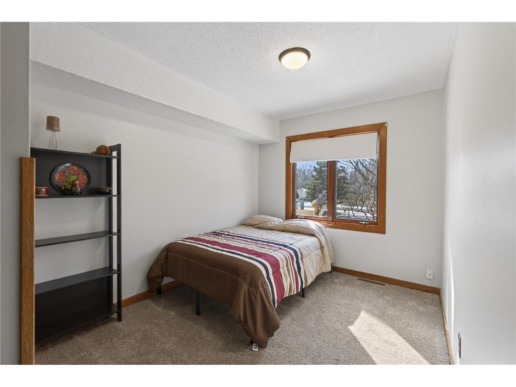 1564 Knoll Drive Shoreview MN 55126 7043351 image11
