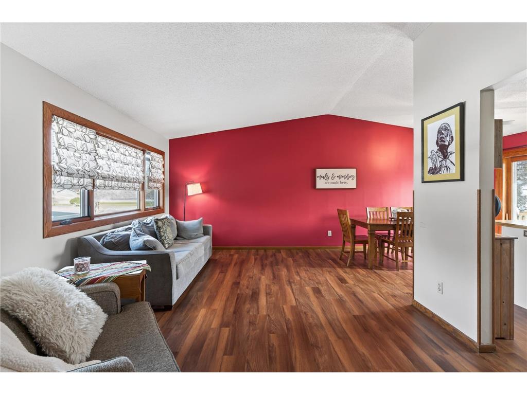 1564 Knoll Drive Shoreview MN 55126 7043351 image2