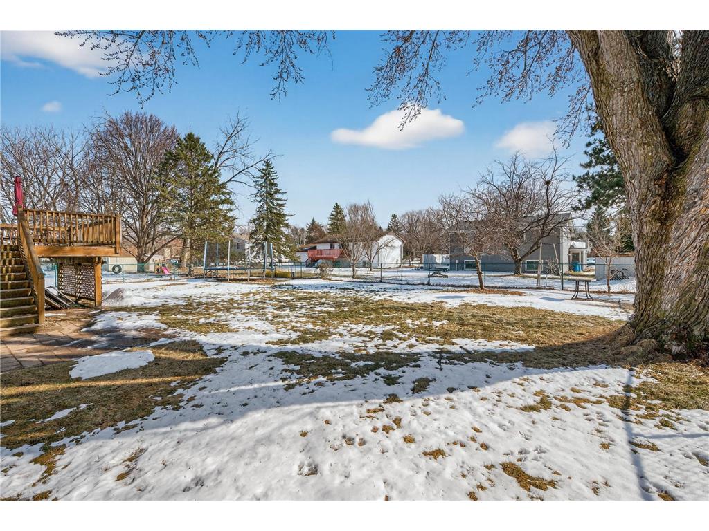 1564 Knoll Drive Shoreview MN 55126 7043351 image21