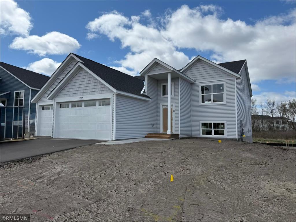 1564 Meadows Drive NE East Bethel MN 55011 7057871 image1