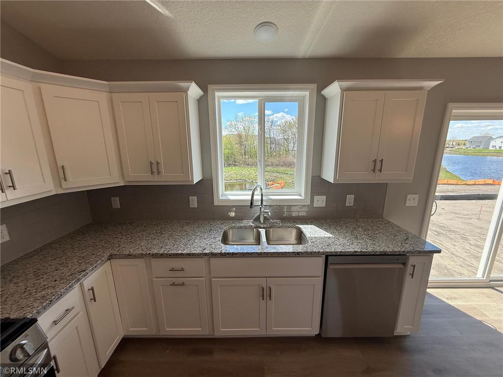 1564 Meadows Drive NE East Bethel MN 55011 7057871 image6