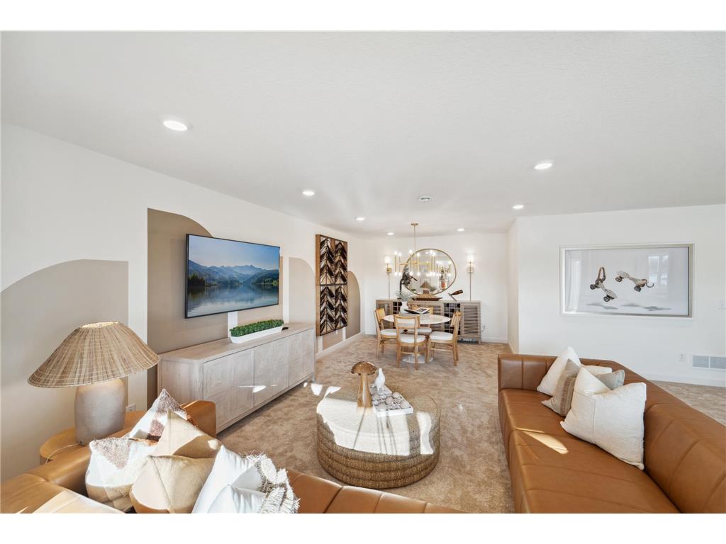 15645 Granada Avenue N Hugo MN 55038 - Oneka 6640668 image48