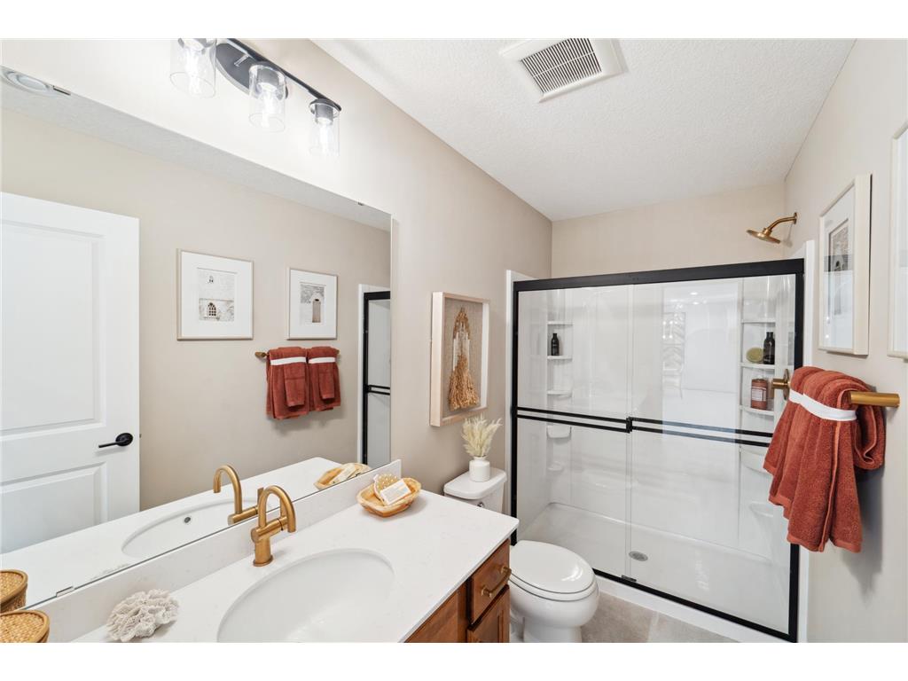 15645 Granada Avenue N Hugo MN 55038 - Oneka 7007317 image55