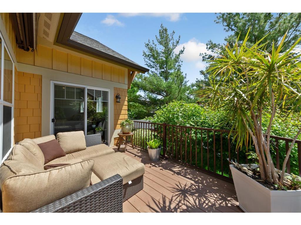 15649 Cobblestone Lake Parkway, Apple Valley, MN, 55124 MLS 6542218