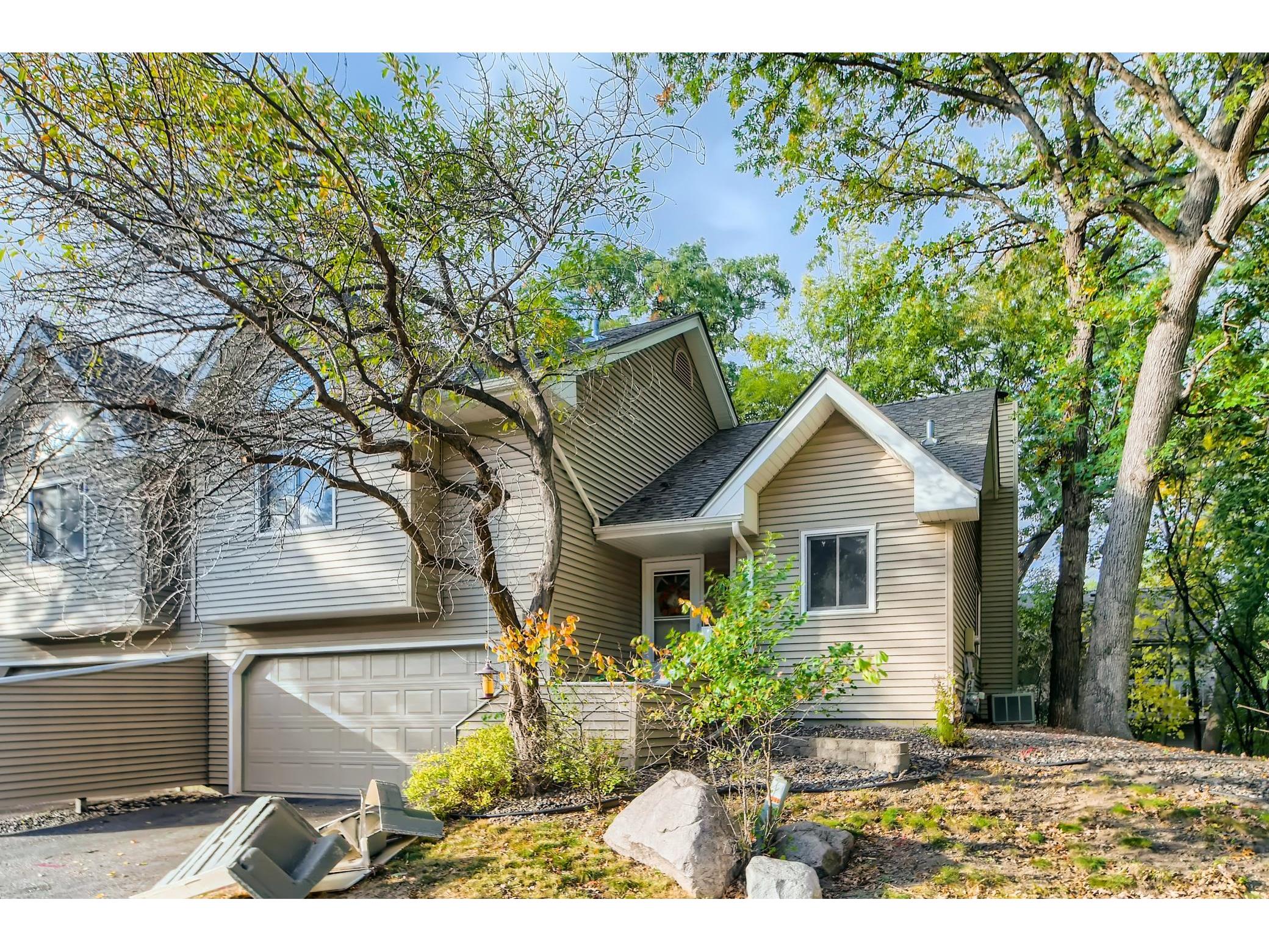1565 W Bavarian Court Fridley MN 55432 6111837 image1