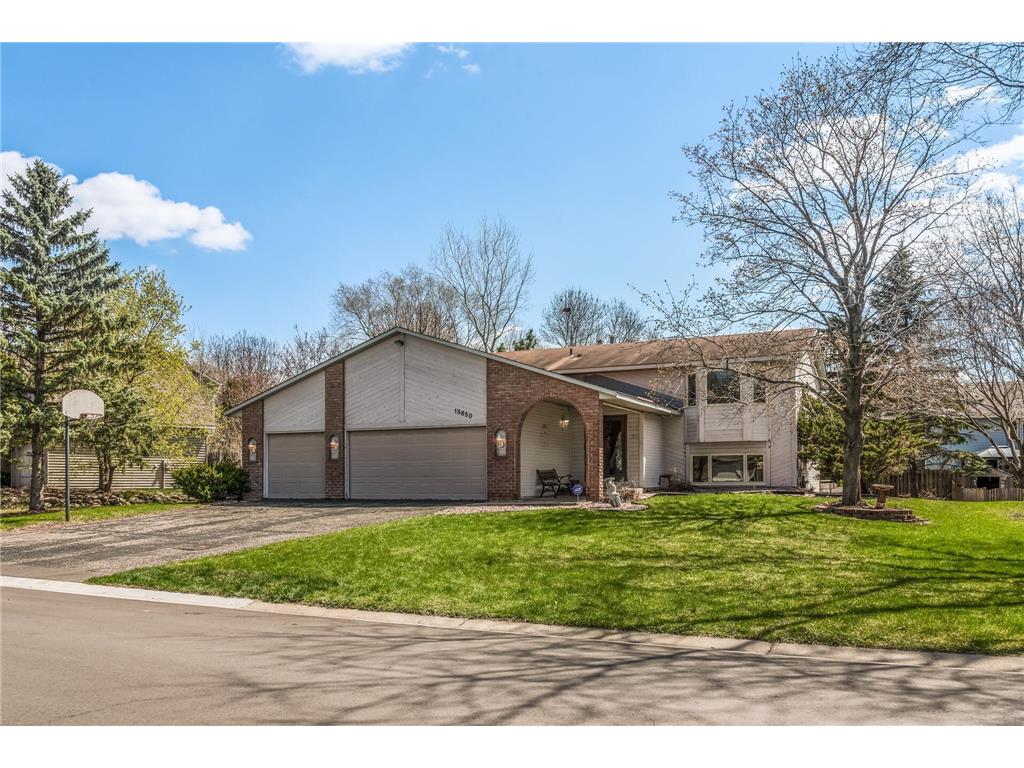 15650 Highview Lane, Apple Valley, MN, 55124 MLS 6172627 Edina Realty