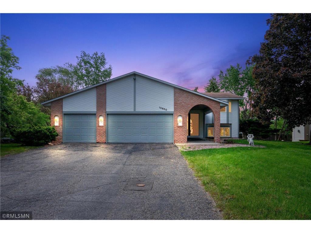 15650 Highview Lane, Apple Valley, MN 55124 MLS 6378047 Edina Realty