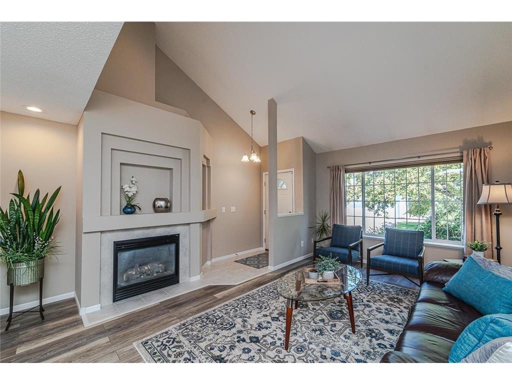 15655 25th Circle N #B Plymouth MN 55447 6418543 image1