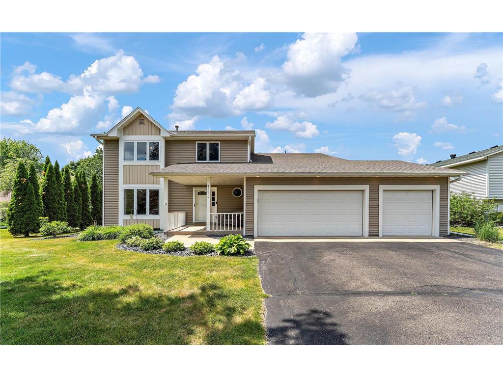 15659 Highview Lane Apple Valley MN 55124 7078050 image1