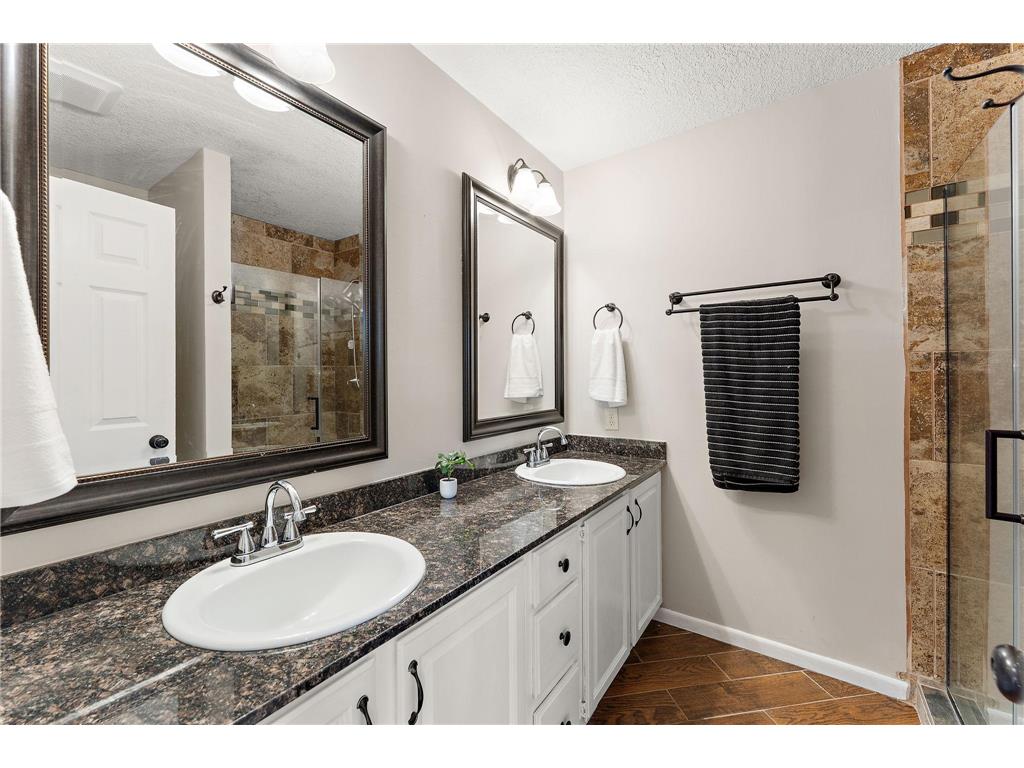 15659 Highview Lane Apple Valley MN 55124 7078050 image24