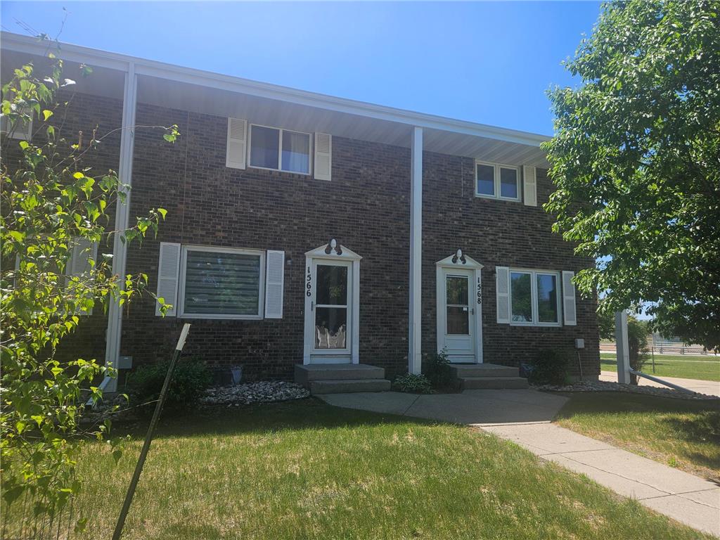 1566 27th Avenue S Fargo ND 58103 7036396 image1