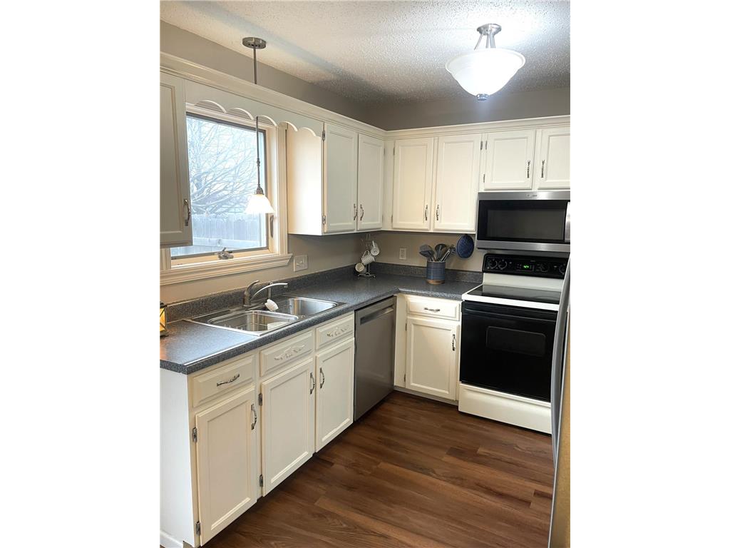 1566 27th Avenue S Fargo ND 58103 7036396 image9