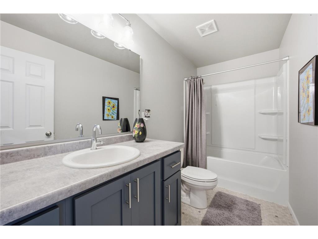 1566 66th Avenue S Fargo ND 58104 7091278 image24