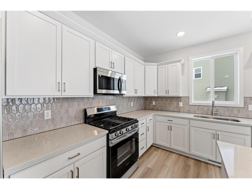 1566 Applegate Road New Richmond WI 54017 7075299 image9