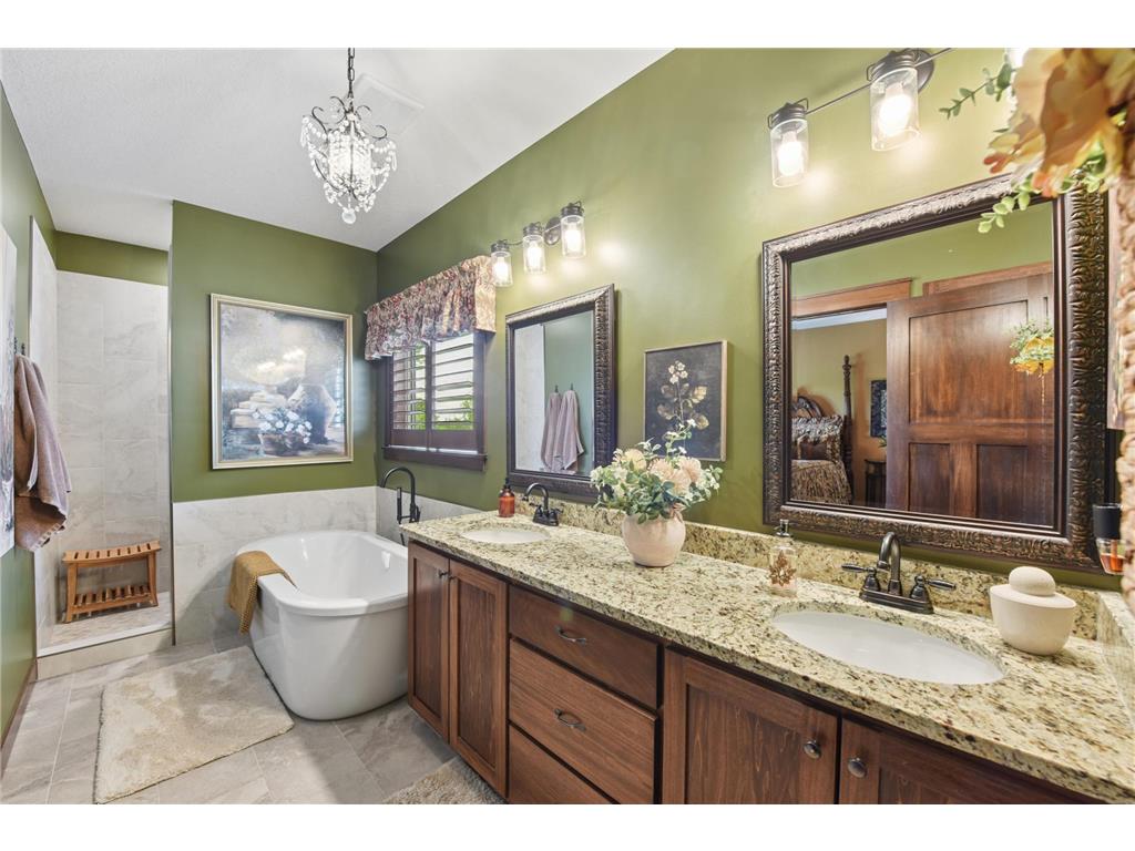 1566 Spruce Street Farmington MN 55024 7051728 image18