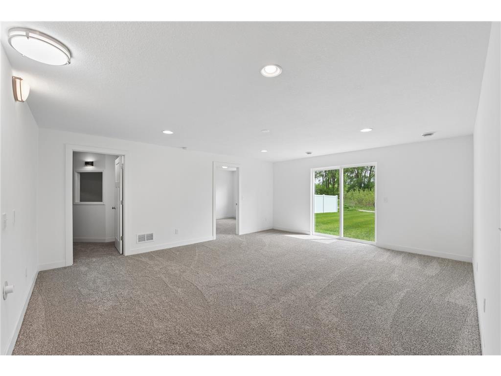 1566 Spruce Street Farmington MN 55024 7051728 image21