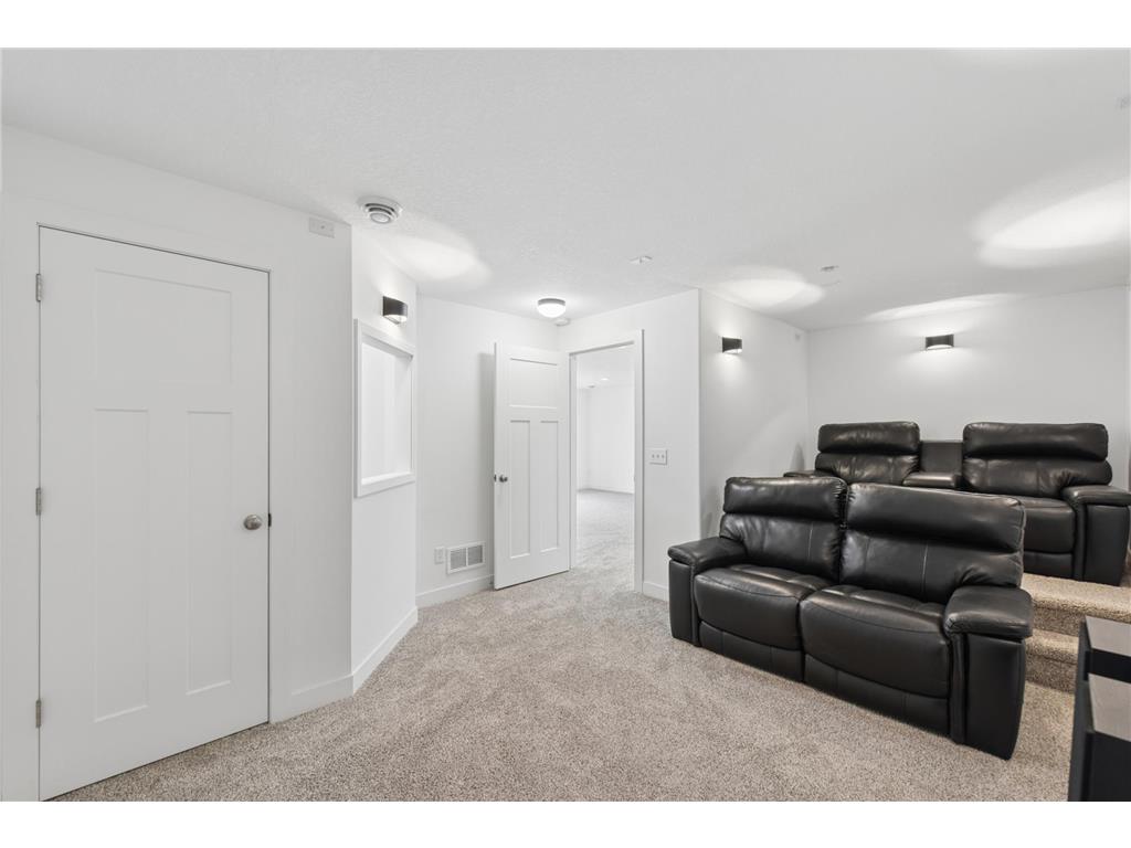 1566 Spruce Street Farmington MN 55024 7051728 image23