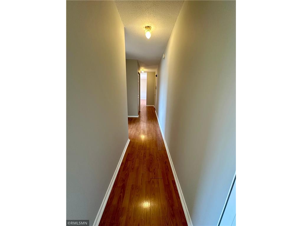 1566 Woodbridge Street Saint Paul MN 55117 7044555 image8