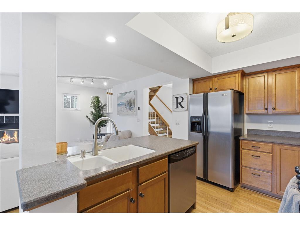 15665 24th Avenue N #E Plymouth MN 55447 7043831 image16