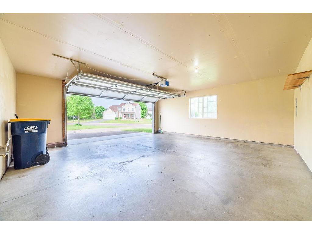 15671 Finch Avenue Apple Valley MN 55124 7083199 image32