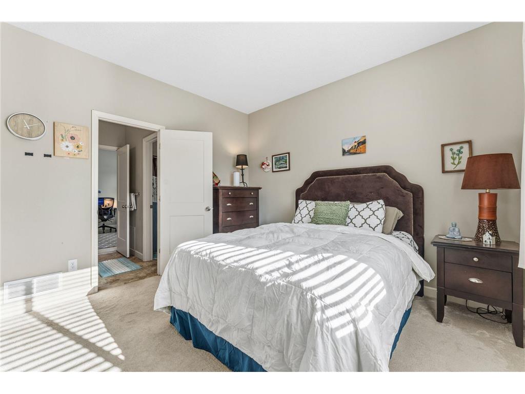 15672 Fairchild Way Apple Valley MN 55124 7046567 image25