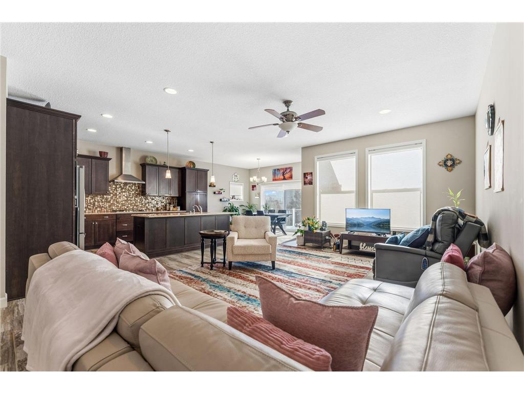 15672 Fairchild Way Apple Valley MN 55124 7046567 image4