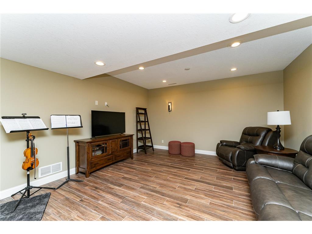 1568 Salem Court SW Rochester MN 55902 6779967 image35